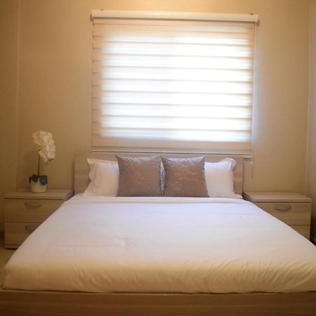 The Pool Labone Aparthotel อักกรา ภายนอก รูปภาพ
