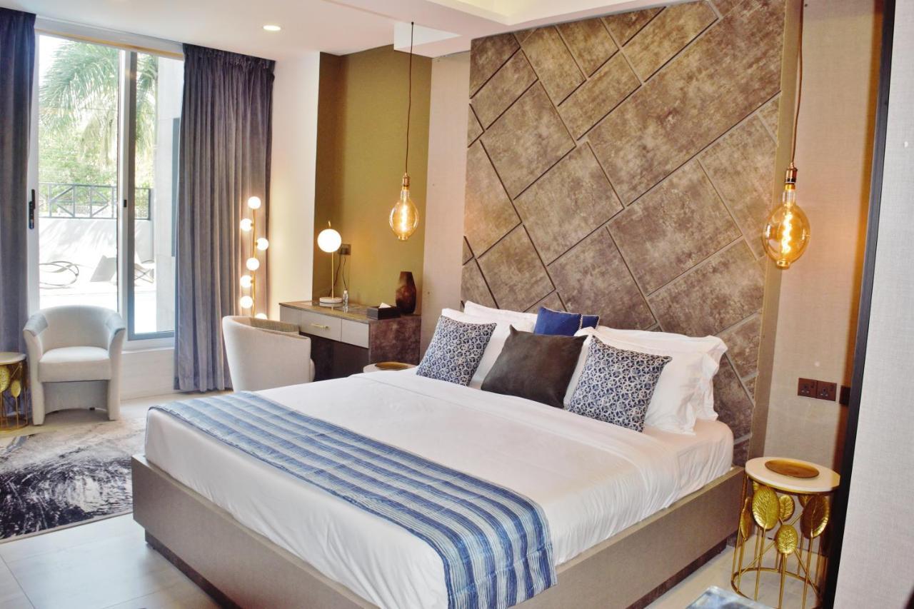 The Pool Labone Aparthotel อักกรา ภายนอก รูปภาพ