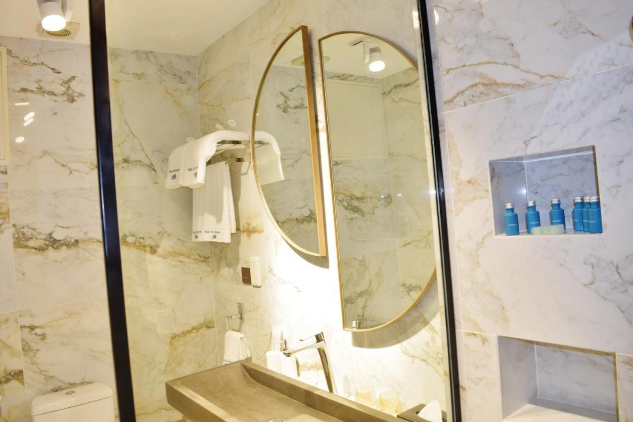 The Pool Labone Aparthotel อักกรา ภายนอก รูปภาพ